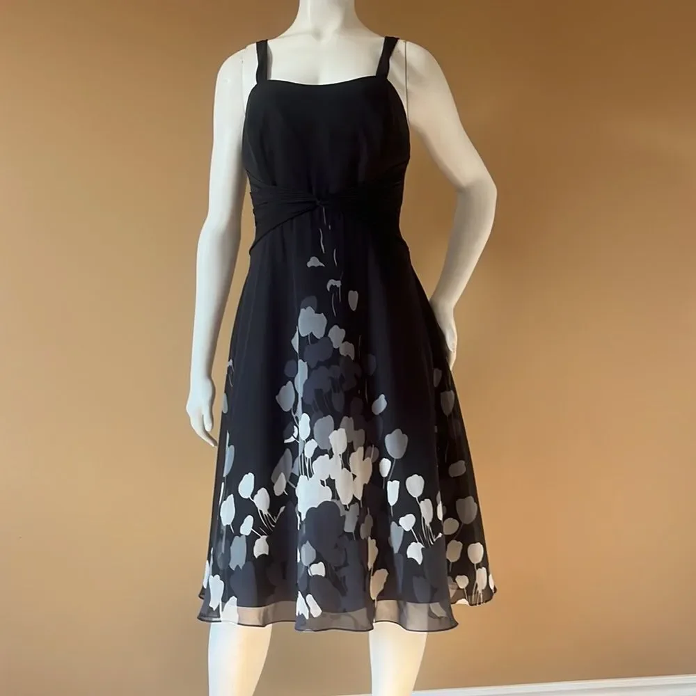 Strapless or straps, you can choose - Picture 4 of 12